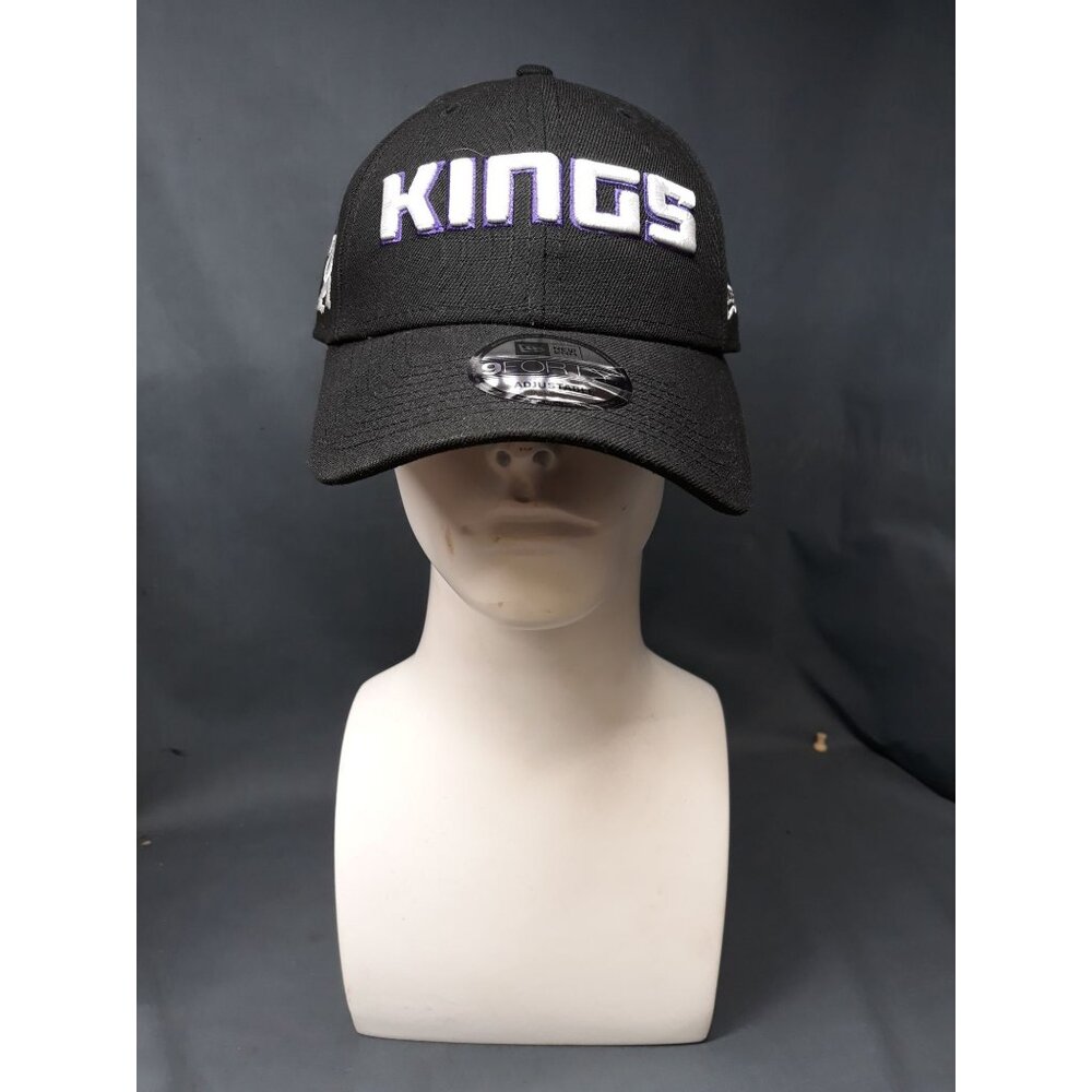 New Era 9Forty Men's Velcro Strap Sacramento Kings Hat Black Size 9 NEW!